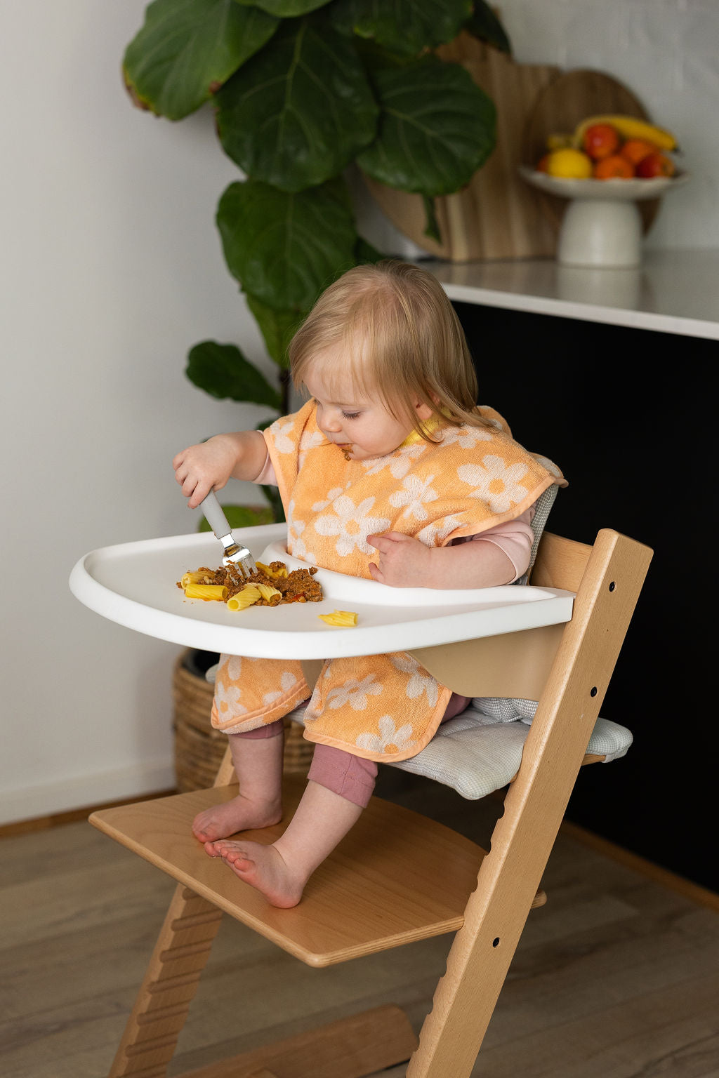 TerryTots™ Mealtime Bib - Daisies