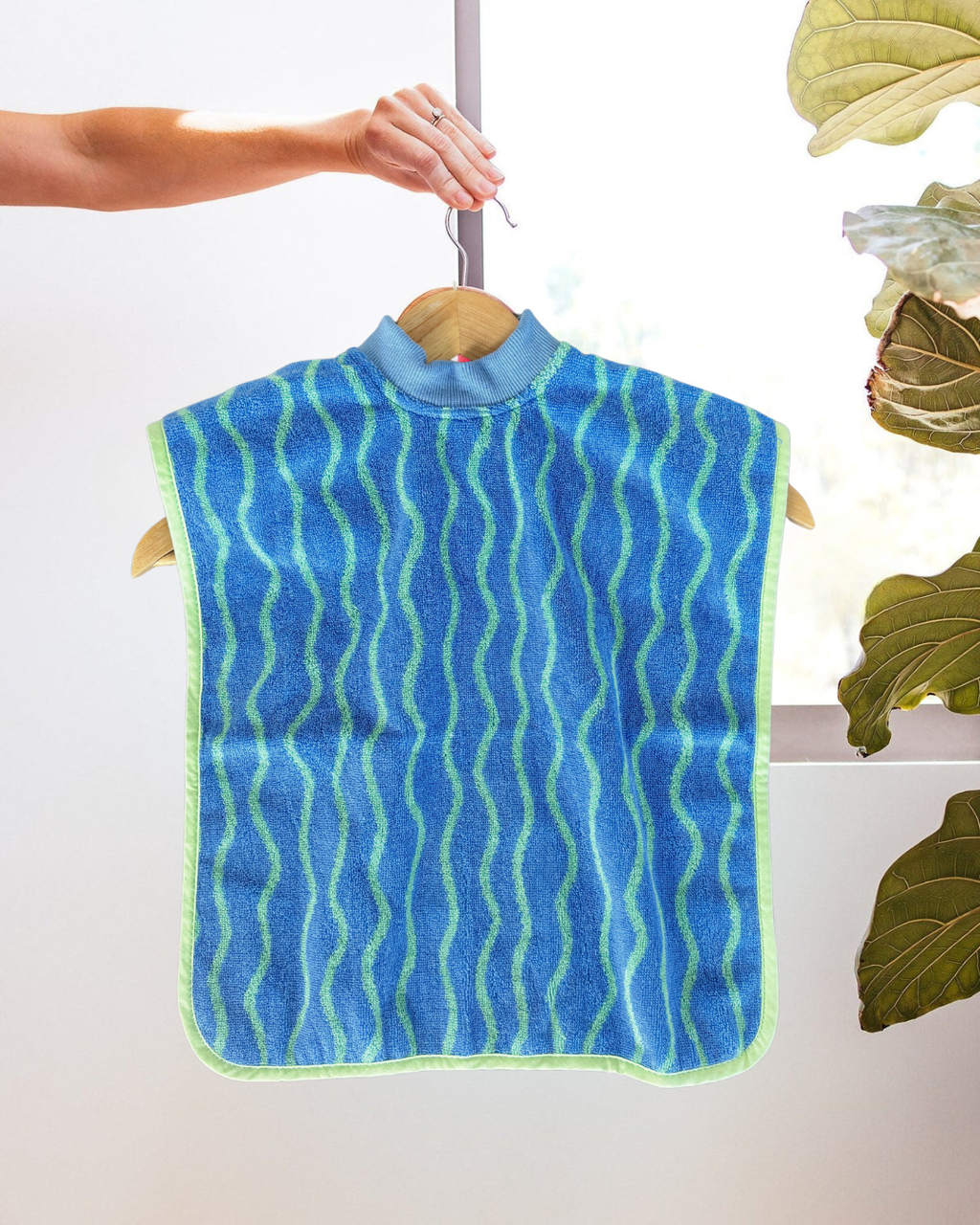 TerryTotsTM Towel Bib - Ripple