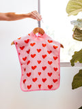 
Looma soft, durable, absorbent, comfortable, 100% cotton terry towelling feeding bib for starting solids, suitable for babies and toddlers. baby feeding and mealtime essential. 
