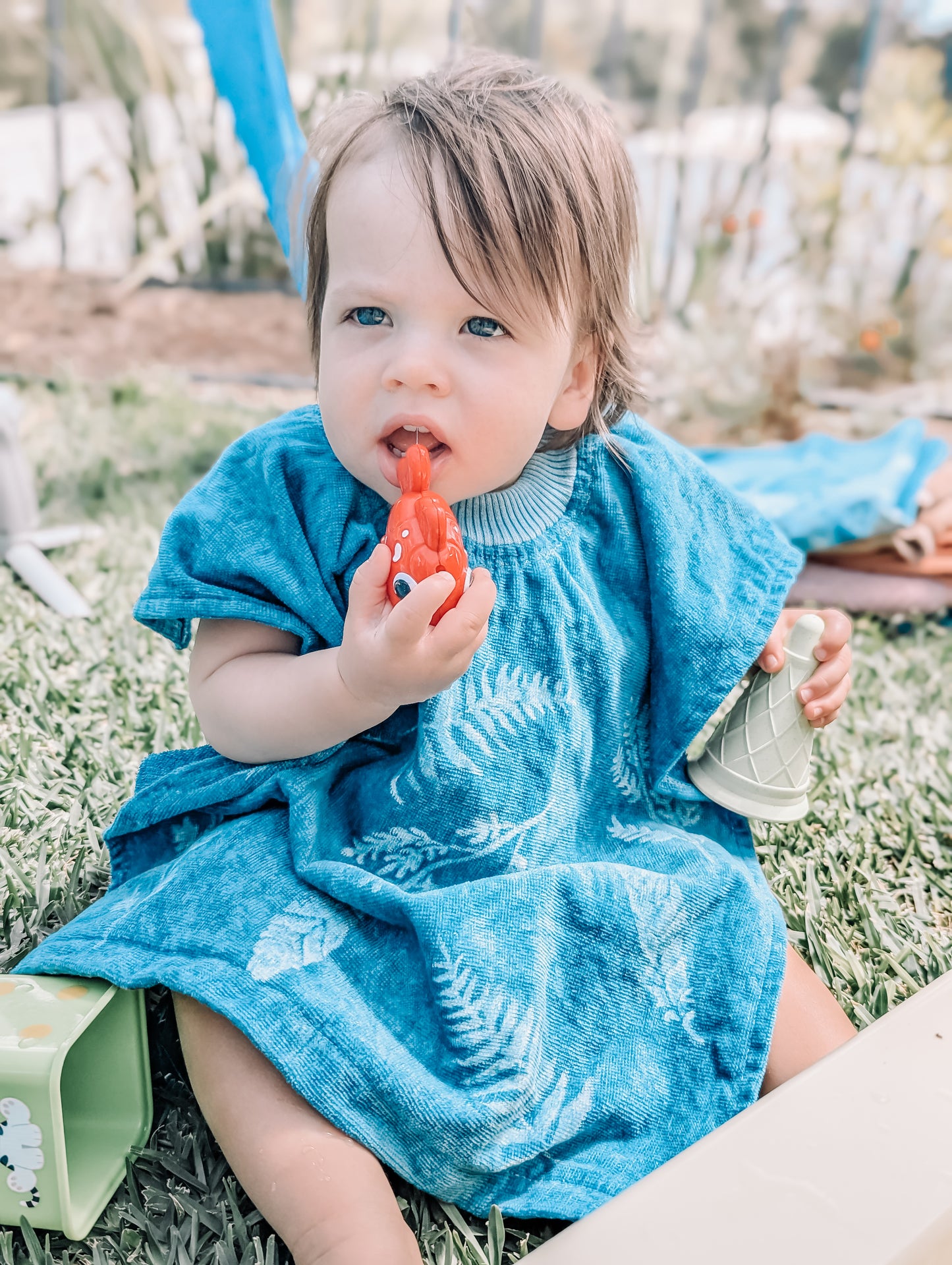 RIVAROSSA X Naturally Dyed Indigo Full Length Towel Bib