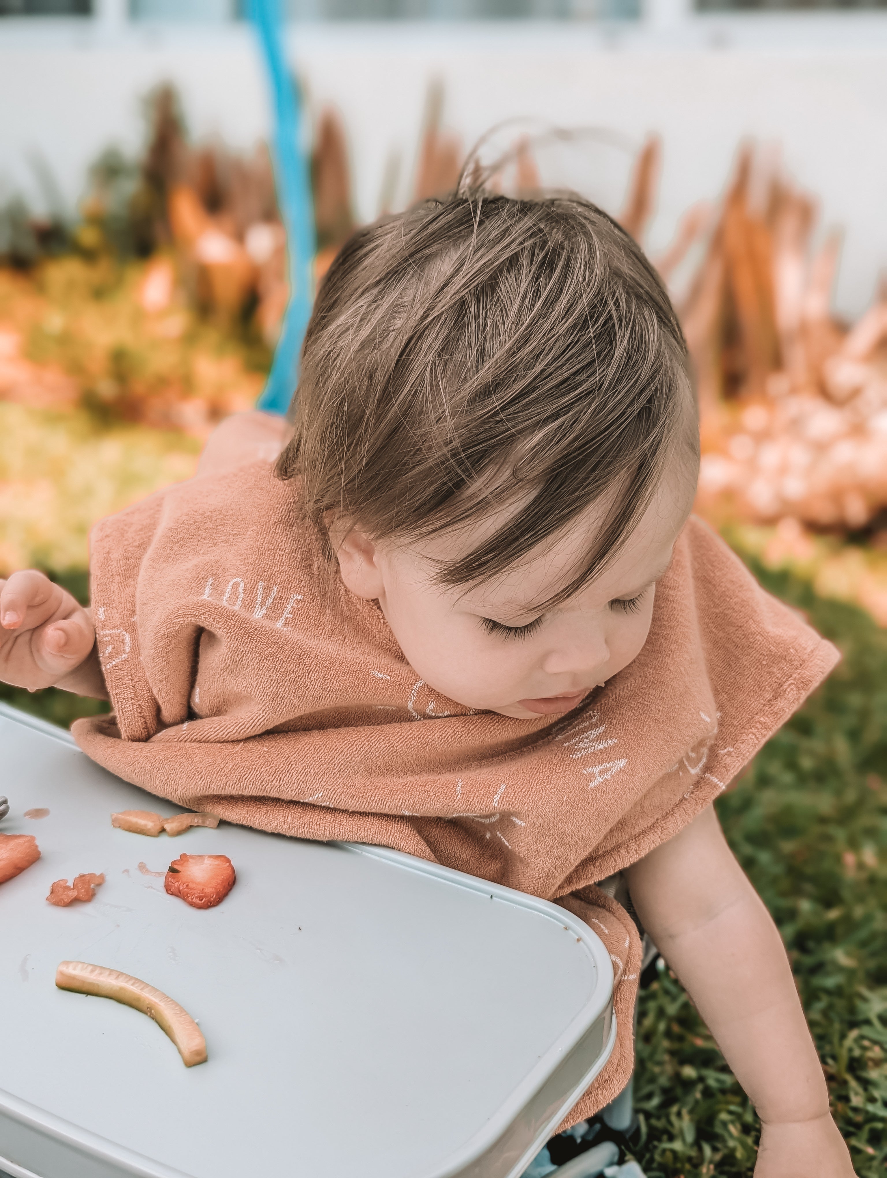 ORIGINALS RANGE Sun Love Towel Bib