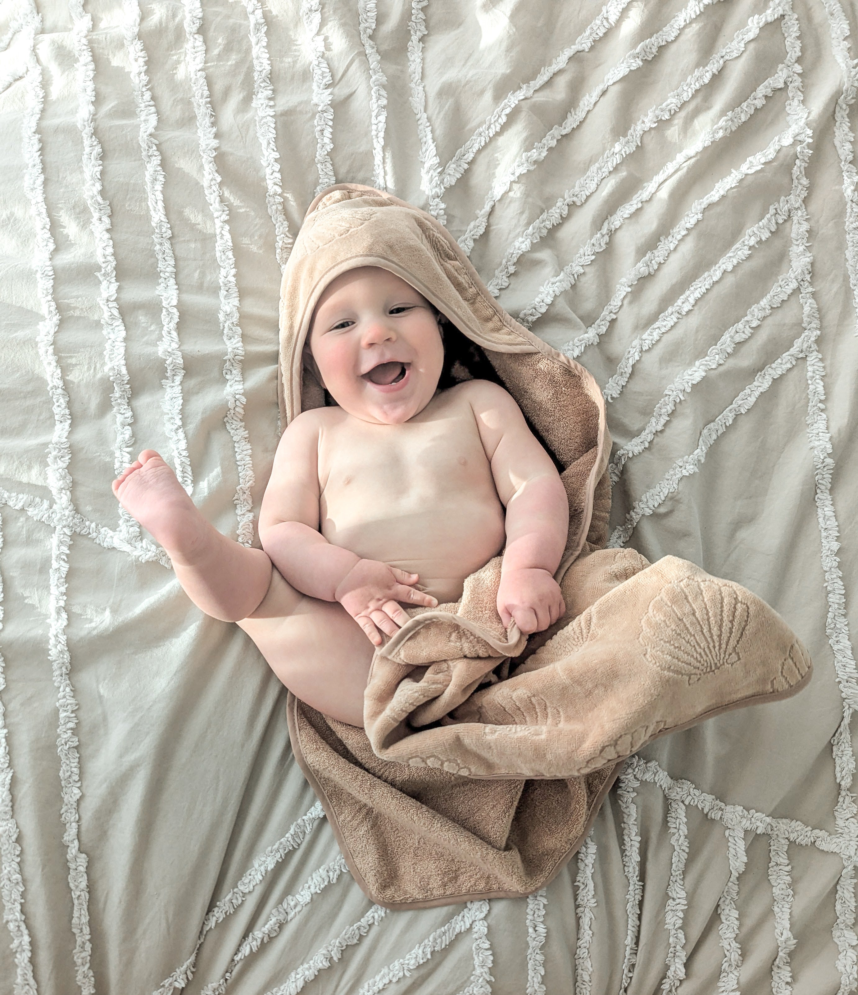 baby hooded towel bath beige neutral seashells soft cotton sustainable organic