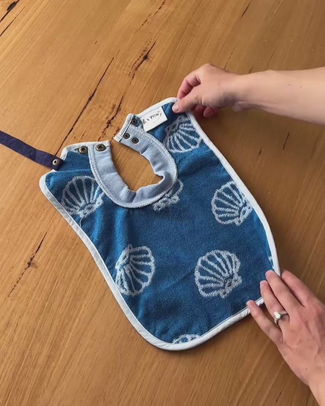 TerryTots™ Travel Bib - Blue Shell