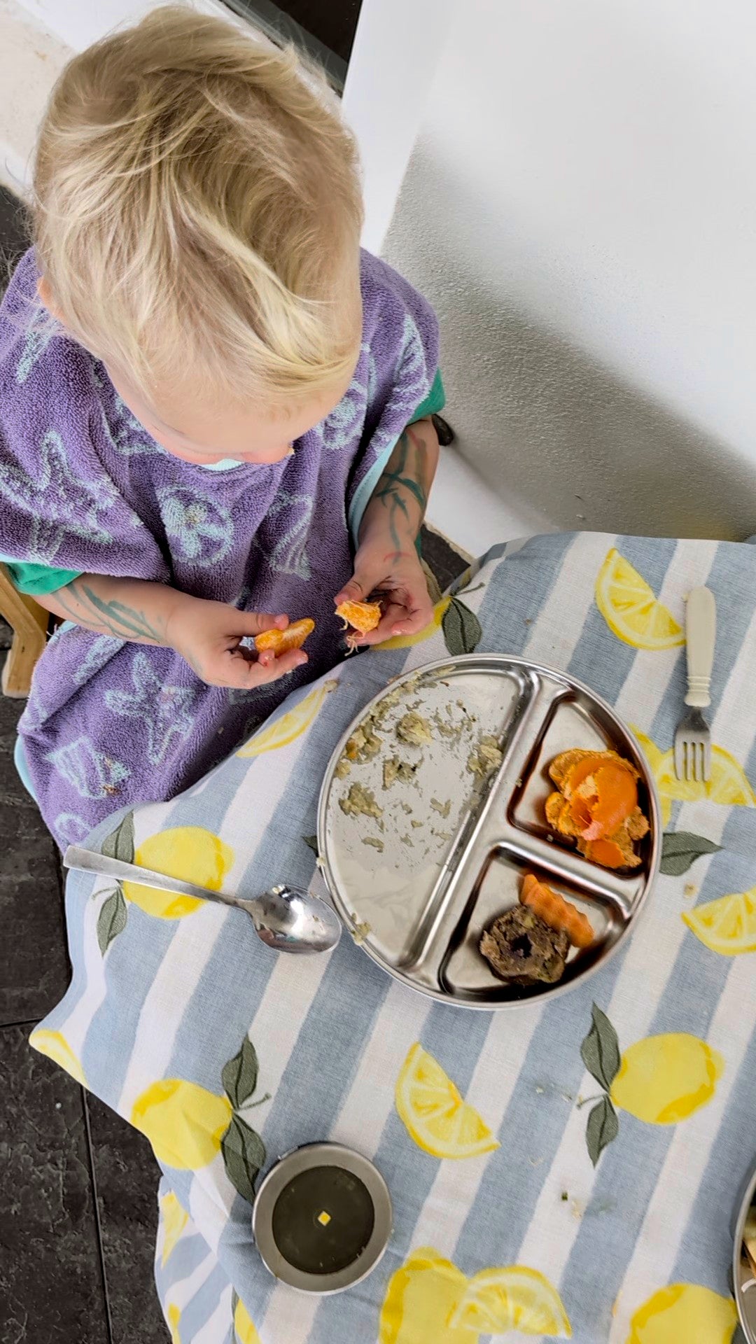 TERRYTOTS Rugrats Towel Bib with Buttons {Lilac & Mint}