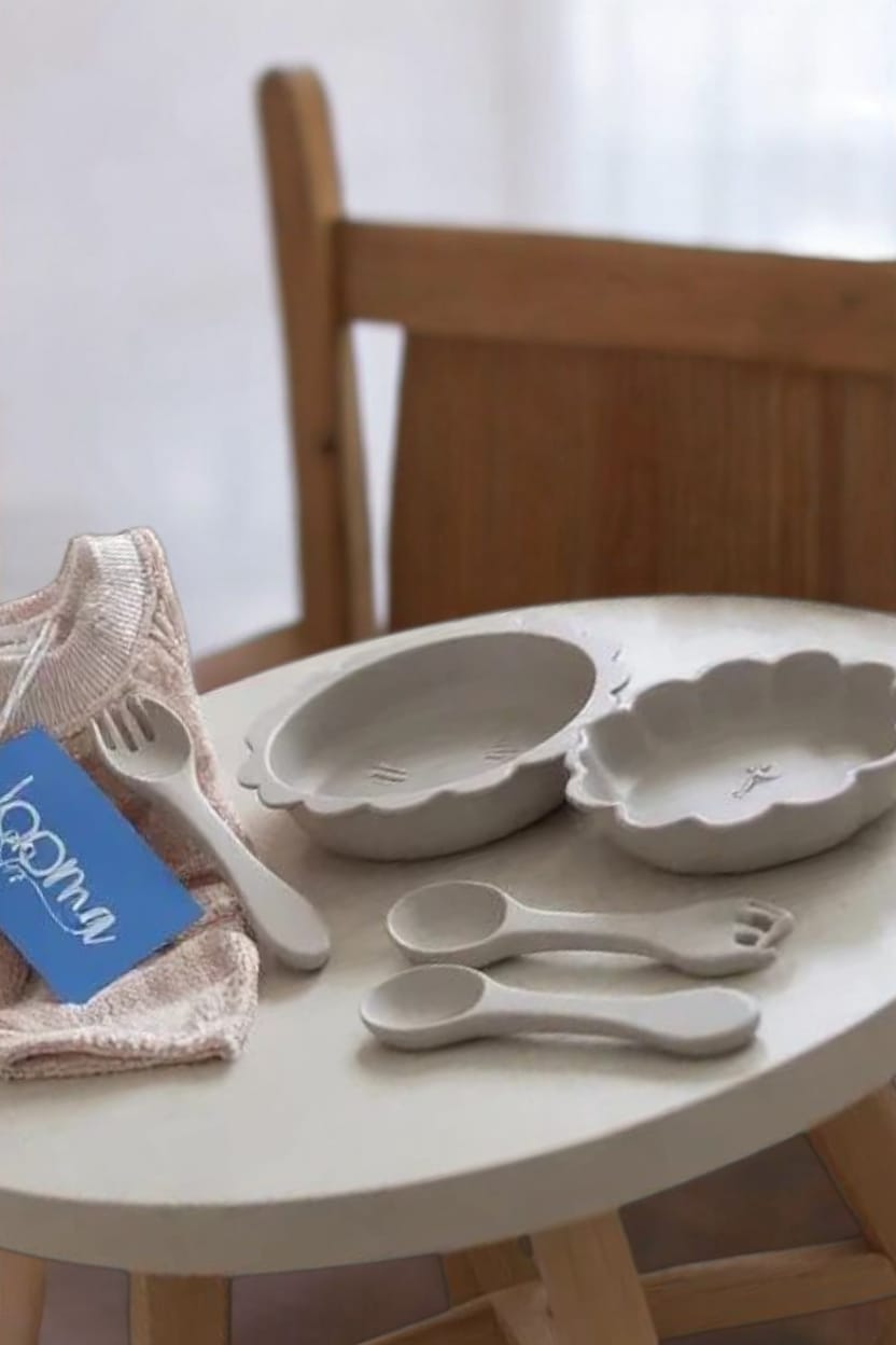 Starting Solids Set includes Terrytots Towel Bib